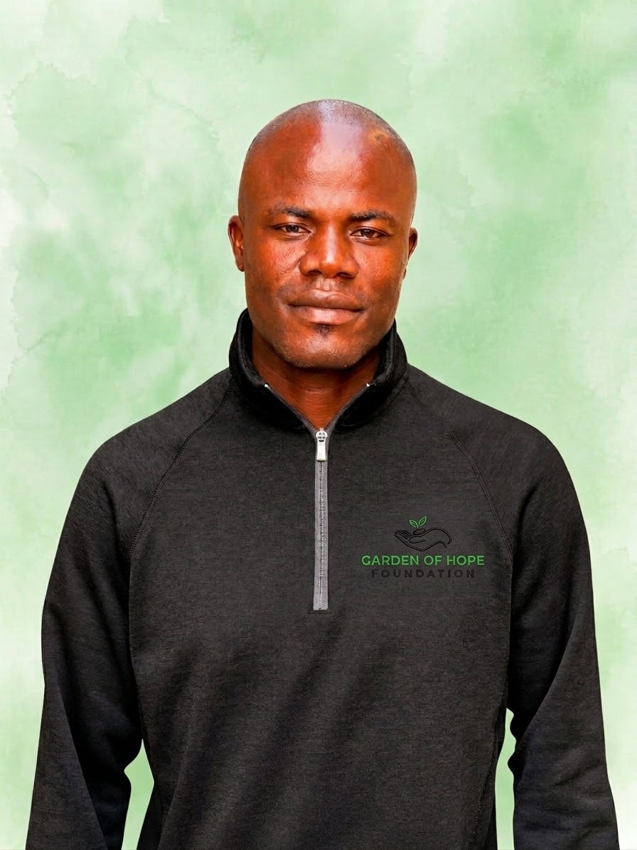 Hezron Ogolla 